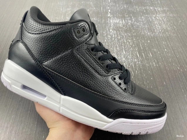 Bmlin 3 Retro Jordan (2016) 136064-020 Cyber Monday 0819
